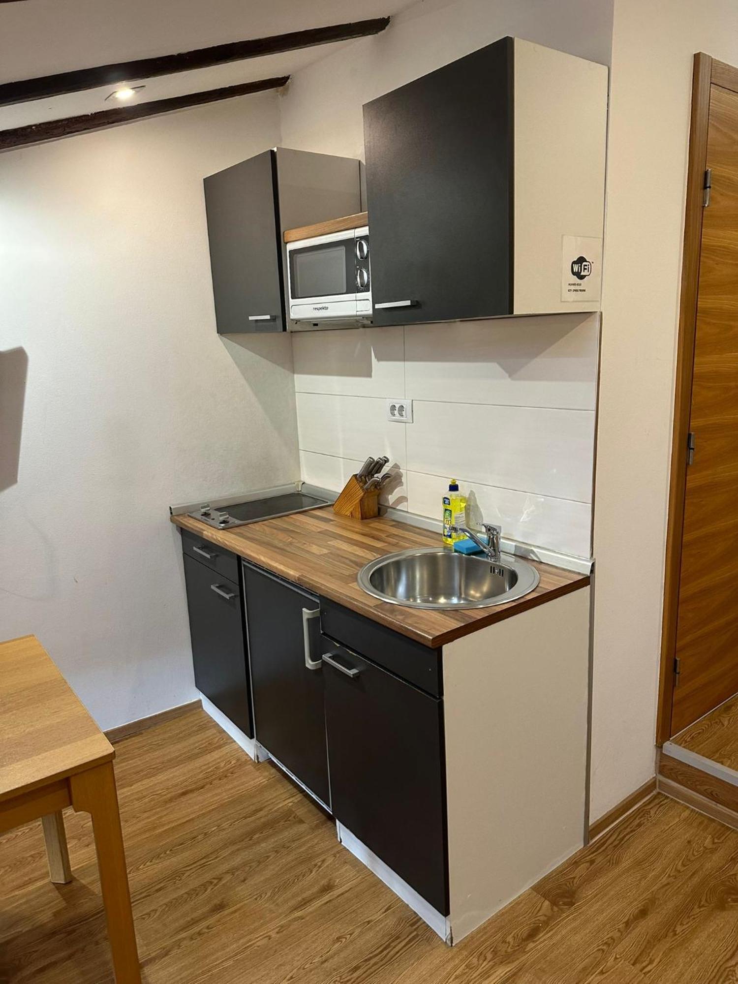 Apartment In The Heart Of Pula Exteriör bild